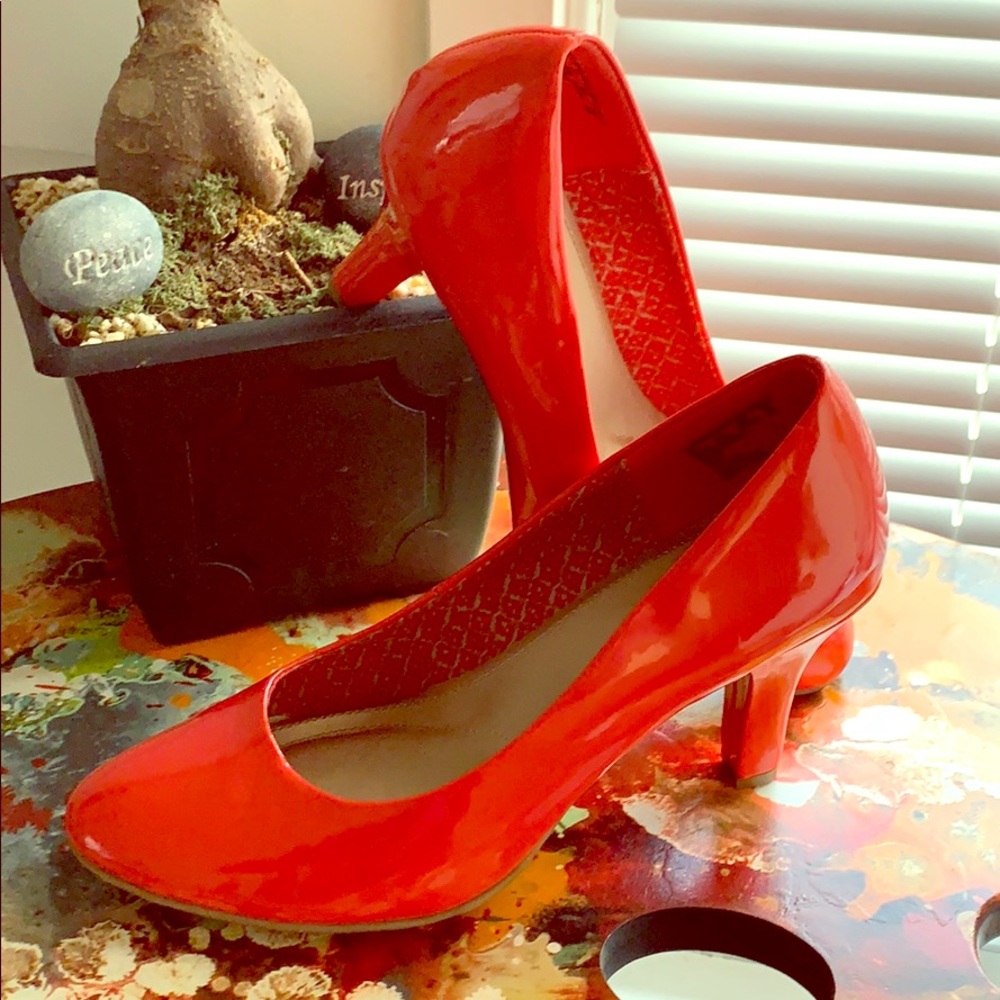 🍑Jaclyn smith heels 👠